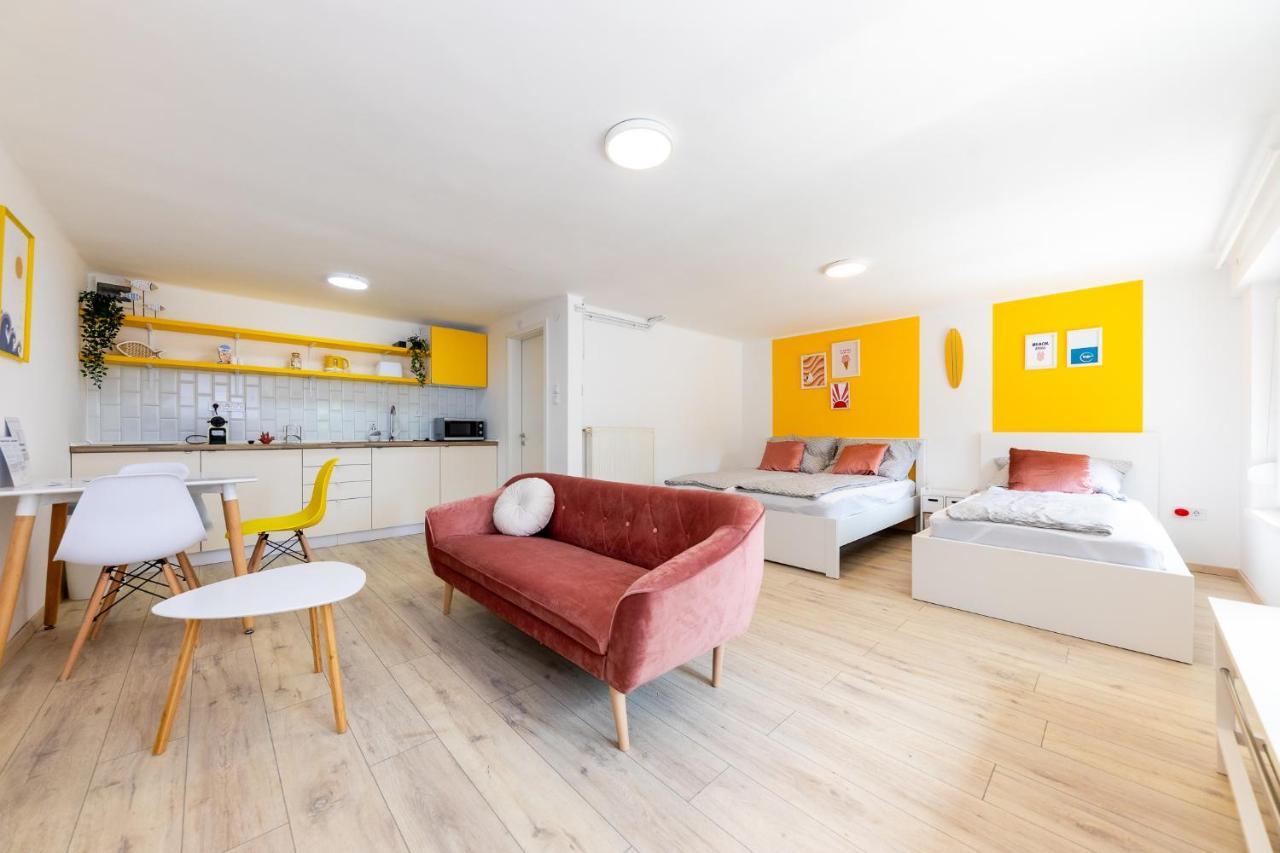 Balaton Wave Apartments Balatonalmadi Exterior photo