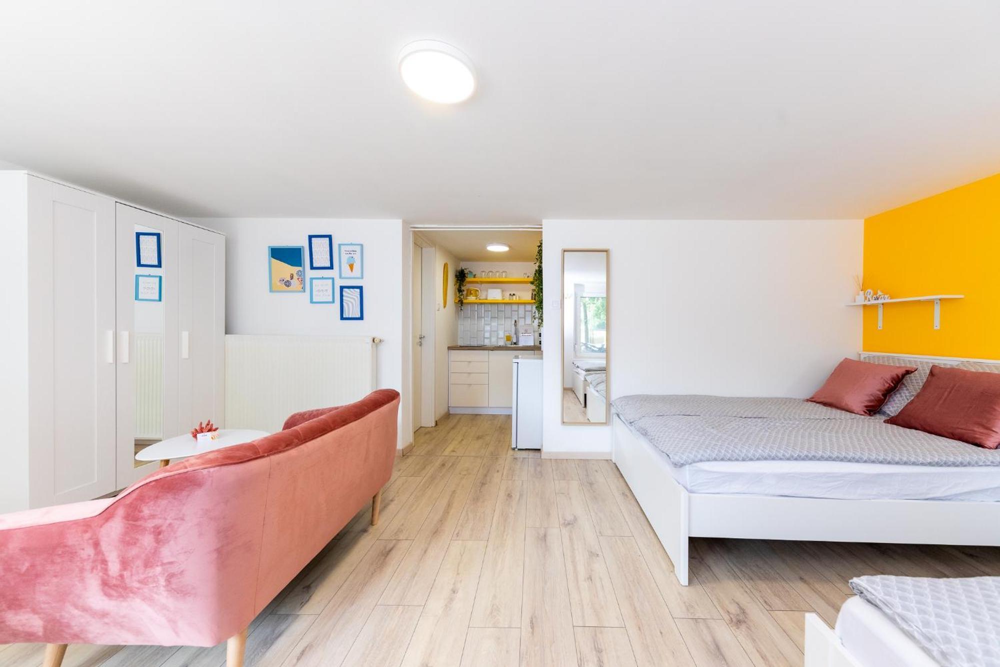 Balaton Wave Apartments Balatonalmadi Exterior photo